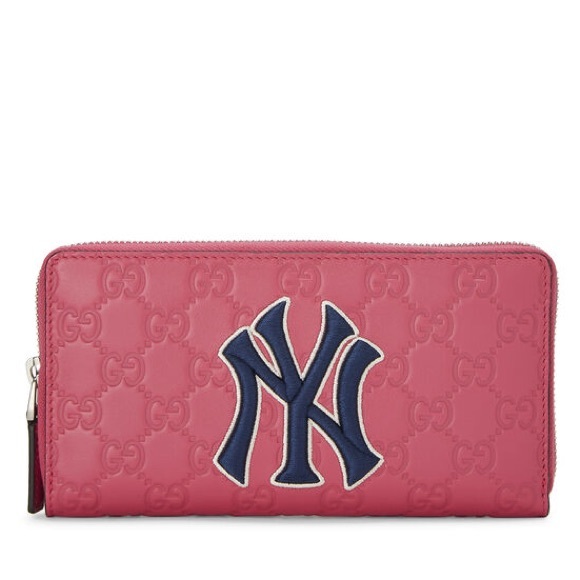[Authentic]GUCCI PINK GUCCISSIMA NEW YORK YANKEES WALLET - Picture 1 of 5